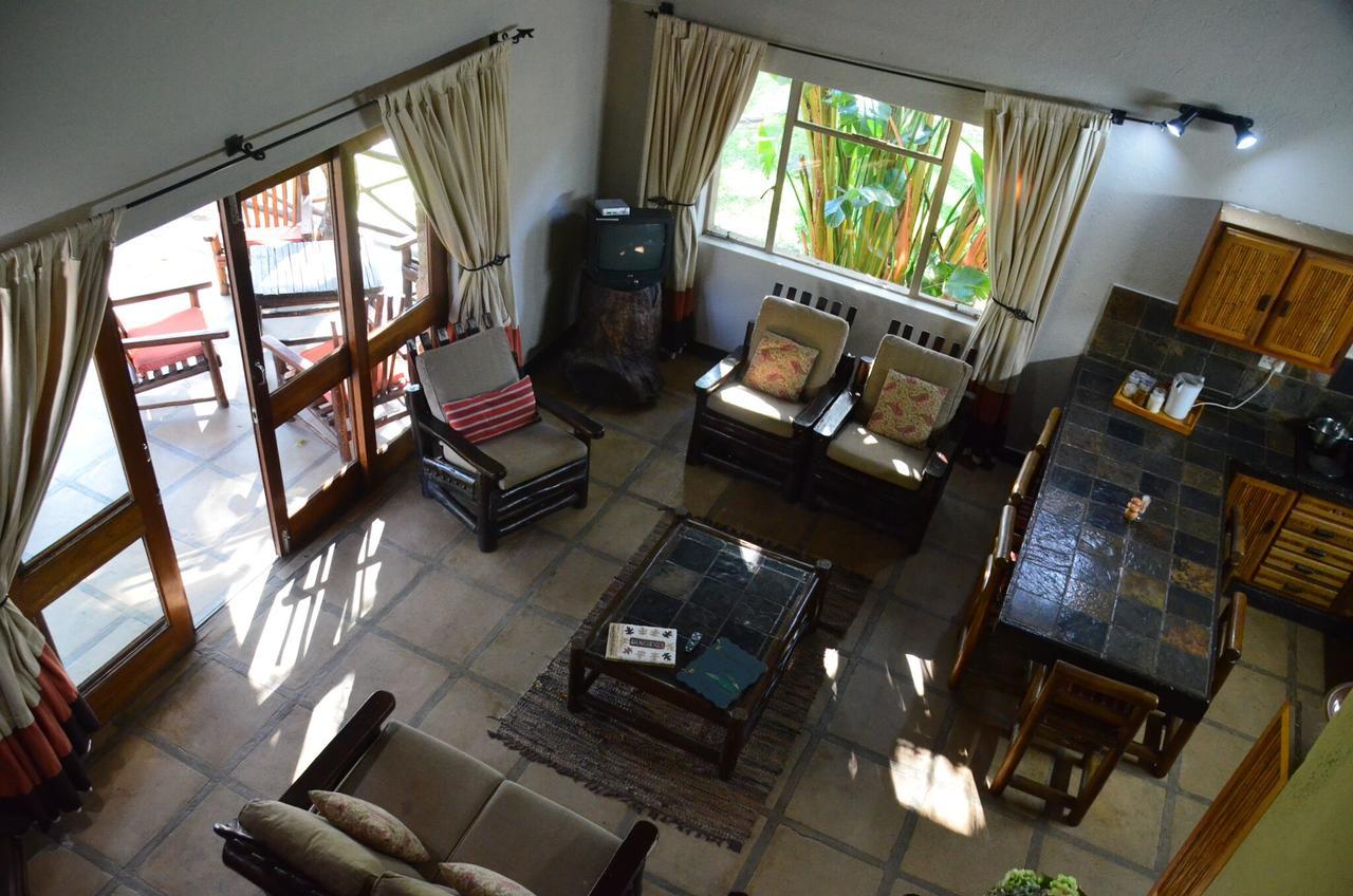 Moholoholo Ya Mati Guest House Kampersrus AH Eksteriør bilde
