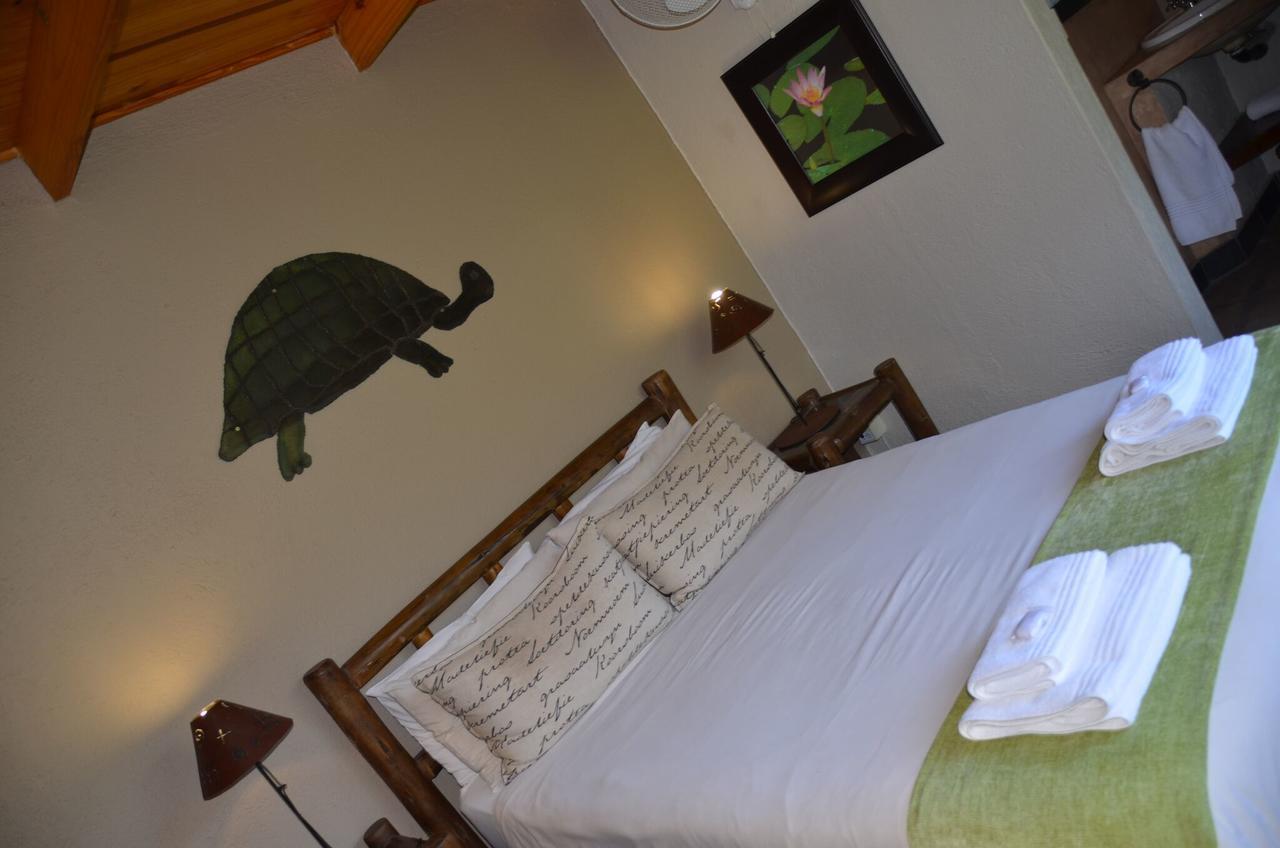 Moholoholo Ya Mati Guest House Kampersrus AH Eksteriør bilde