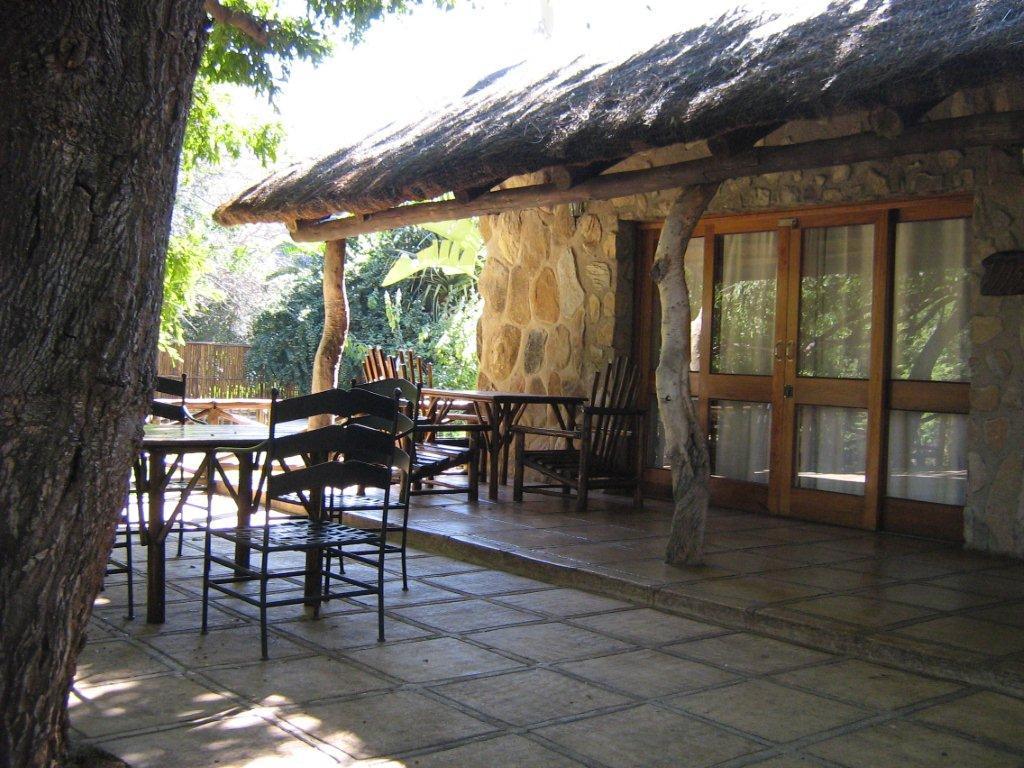 Moholoholo Ya Mati Guest House Kampersrus AH Eksteriør bilde