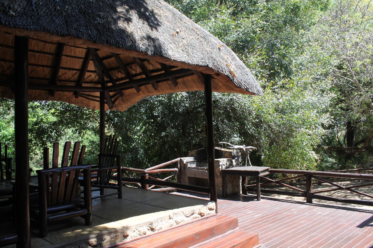 Moholoholo Ya Mati Guest House Kampersrus AH Eksteriør bilde